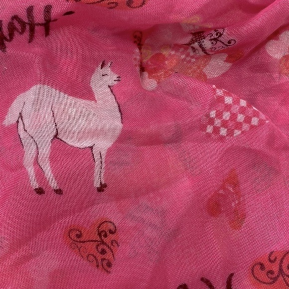 Collection 18 pink llama infinity scarf NWT - Picture 2 of 5